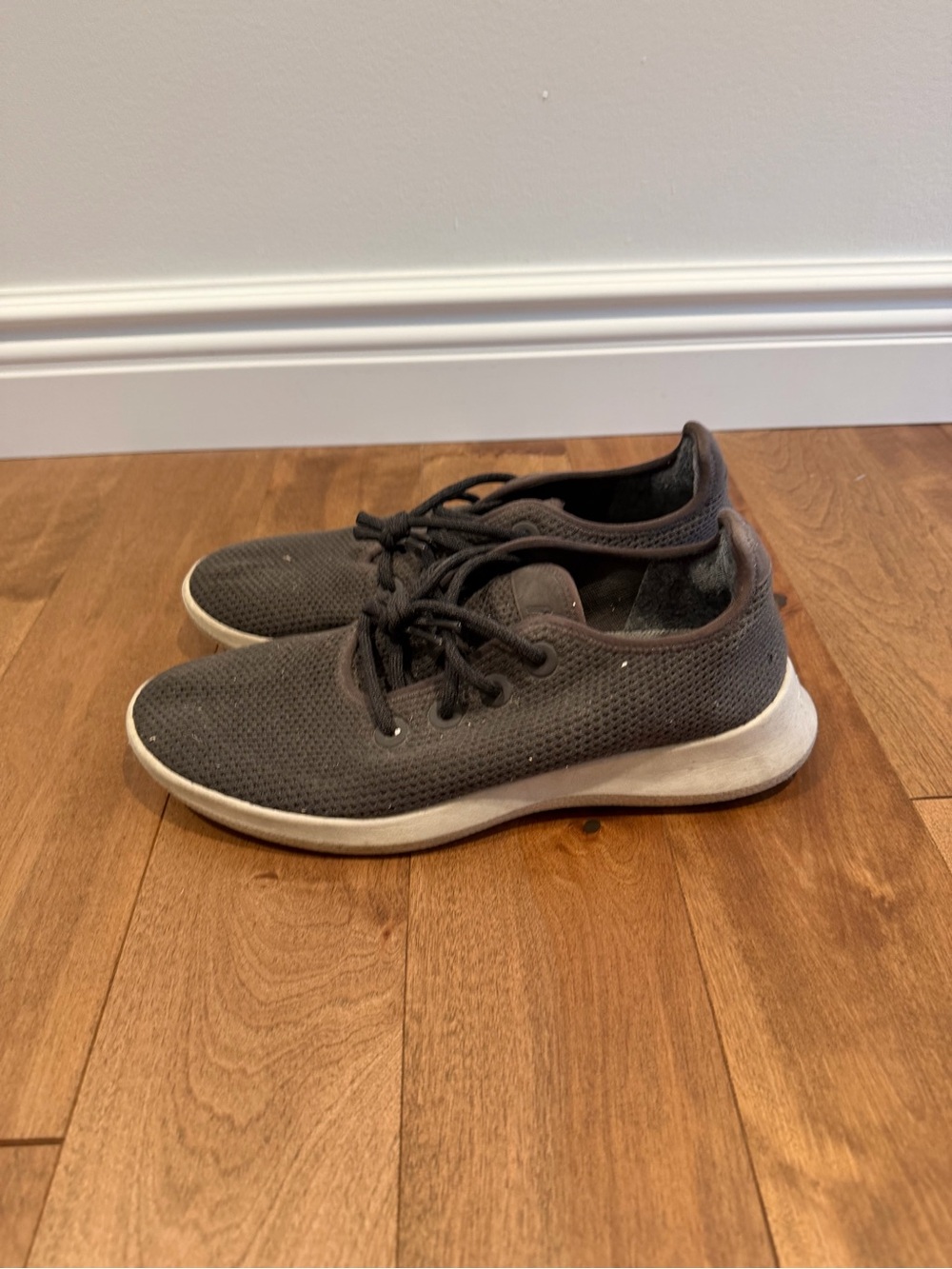 allbirds Men's Charcoal Knit Lace-Up Sneakers